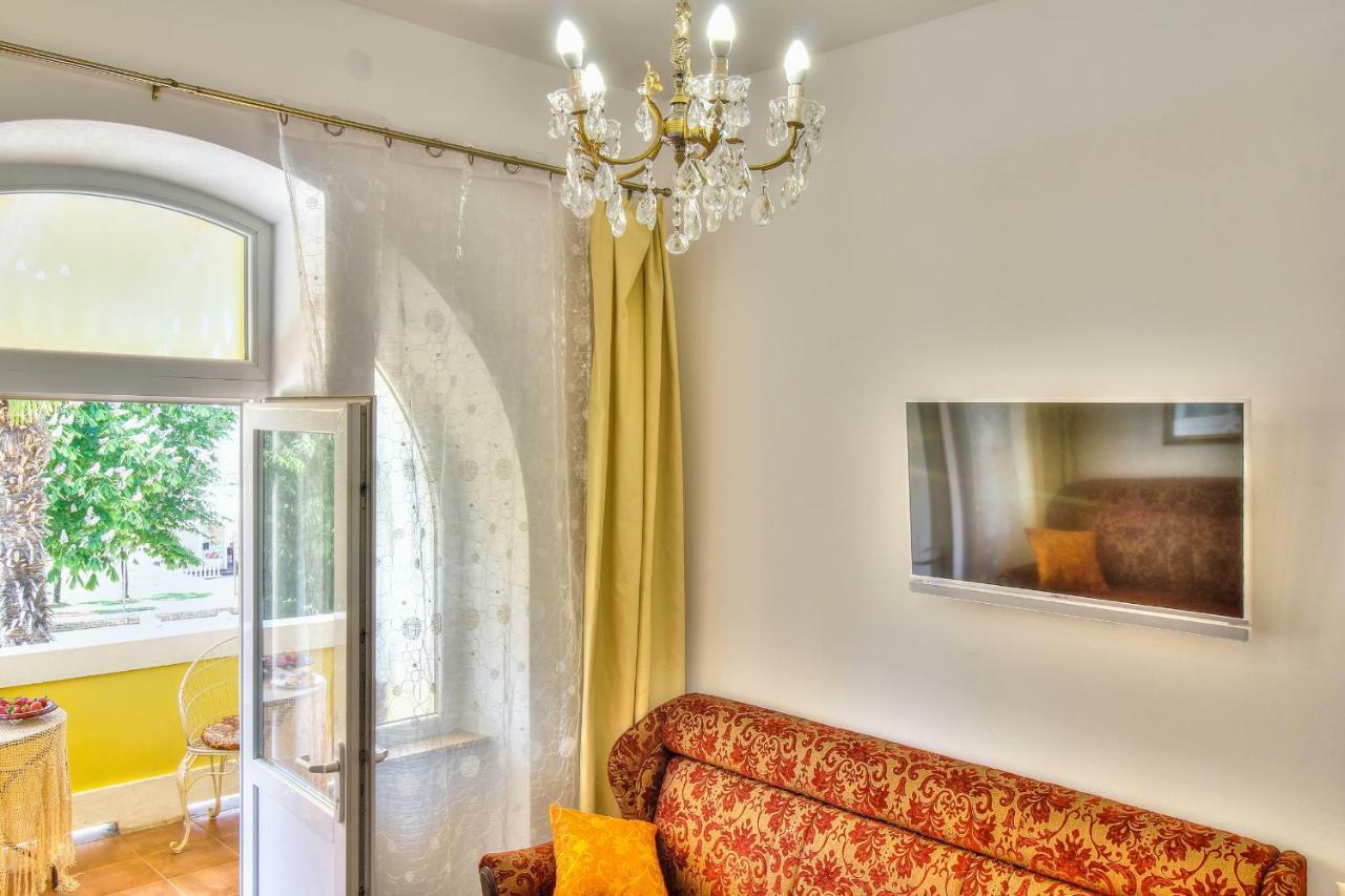 Boutique Apartman Villa Mediteran Porec Exterior photo