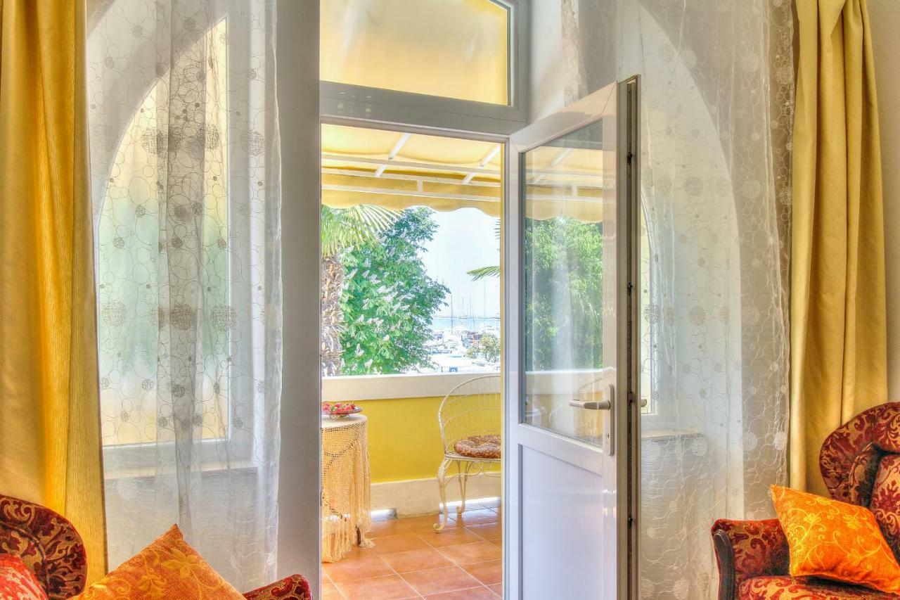 Boutique Apartman Villa Mediteran Porec Exterior photo